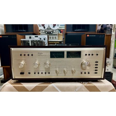 Amply accuphase E-303X